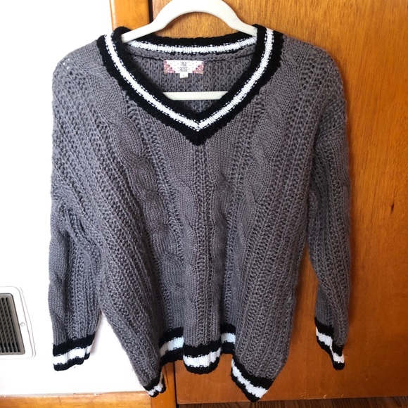 Pink Rose Sweaters - Women’s V-neck Sweater